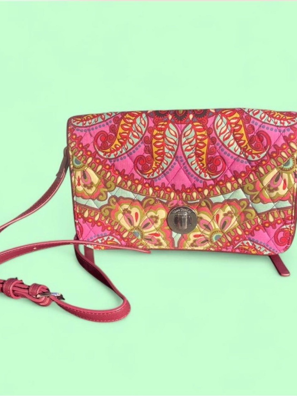 Vera Bradley pink paisley crossbody bag with Turn-lock clasp